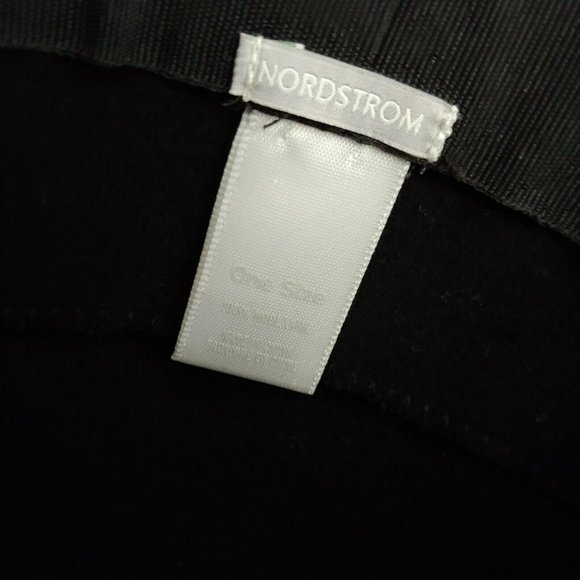 Nordstrom Womens Black 100% Wool Felt Cloche Bucket Hat One Size Fast Shipping - Picture 5 of 5